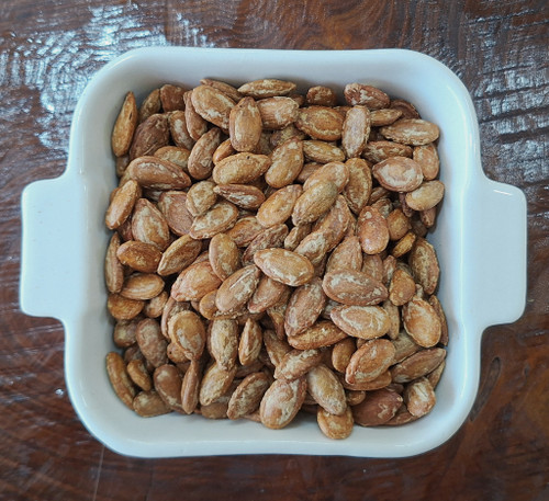 تخمه ژاپنی اعلا 500 گرم