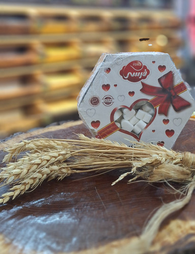 قند فانتزی قلبی یزدی نیم کیلویی